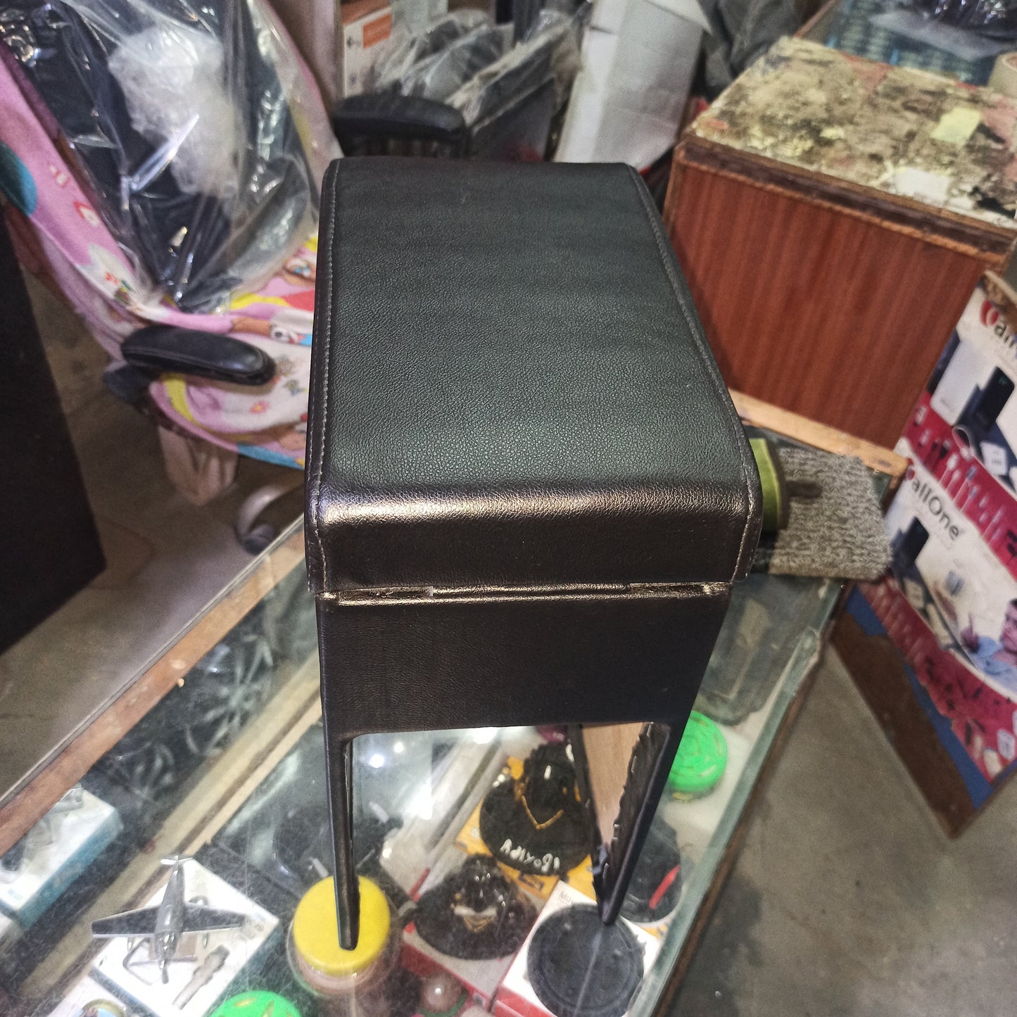 Brezza Latest Proper Wooden Armrest