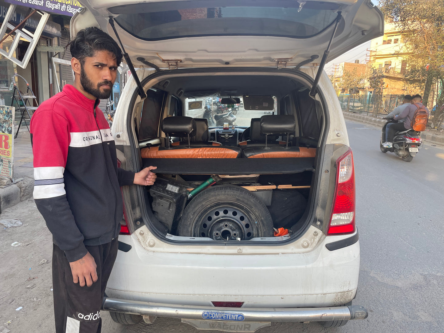 WagonR k series Dicky wooden Tray black